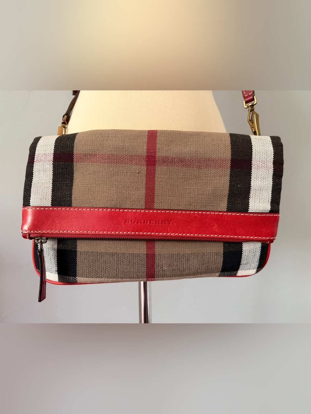 Burberry House Check Jute Clutch Crossbody Red Leather Trim - Picture 2 of 13